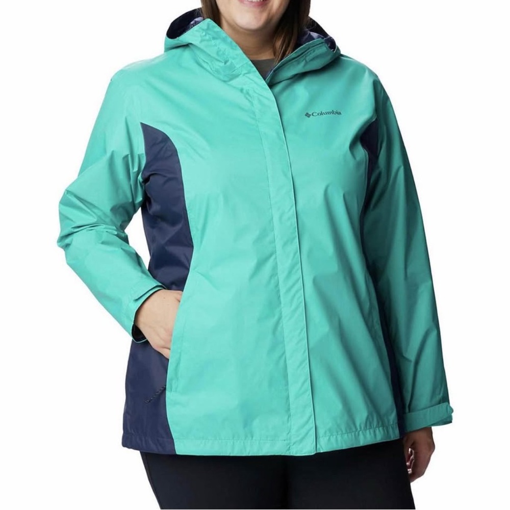 Columbia Women's Plus Size Rain Jacket